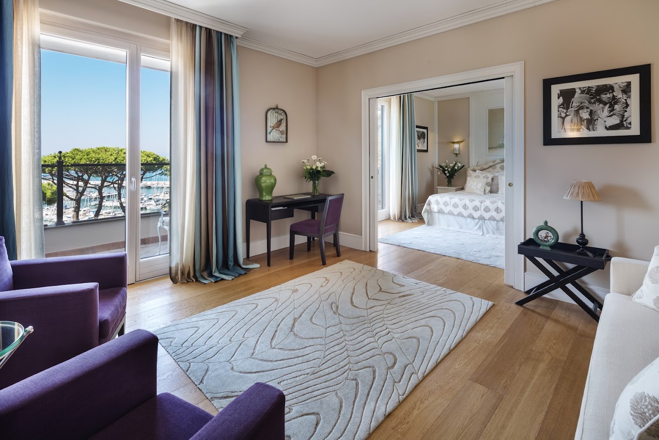 SUITE WITH SEA VIEW